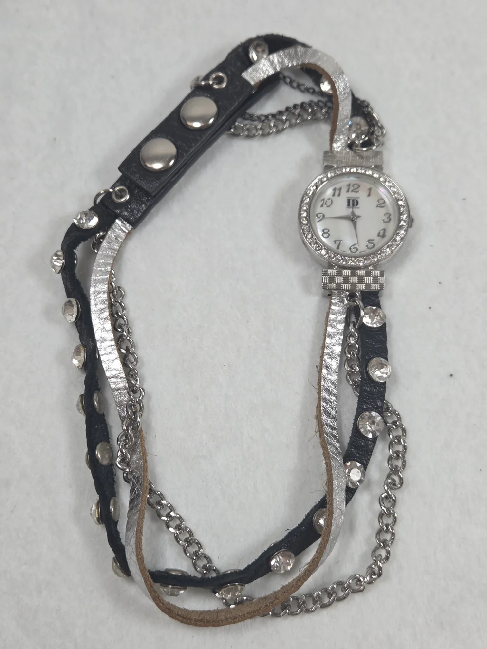 Authentic 11D Multi Strand Leather Wrap Bracelet Watch Silver & Rhinestones